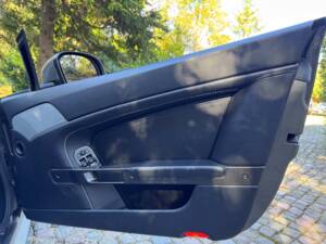 Bild 30/49 von Aston Martin V12 Vantage (2009)