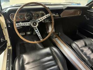 Bild 36/50 von Ford Mustang GT (1966)