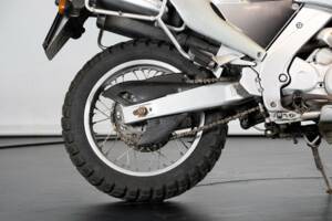 Bild 32/50 von Aprilia Pegaso 650 (1999)