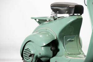 Immagine 28/50 di Piaggio Vespa 125 (1953)