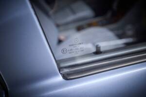Image 26/100 of Mercedes-Benz 230 TE (1990)