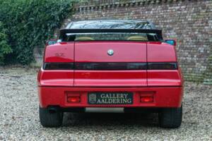 Image 6/50 of Alfa Romeo SZ (1991)