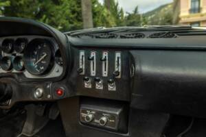Afbeelding 40/53 van Ferrari 365 GTB/4 Spyder (1971)