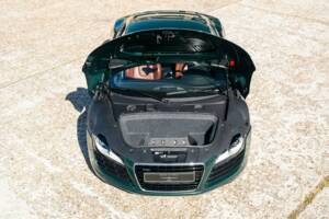 Image 27/33 of Audi R8 (2007)