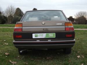 Imagen 40/50 de Alfa Romeo Giulietta 1.6 (1984)
