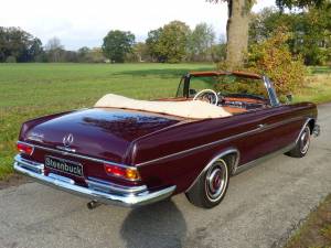 Mercedes-Benz 300 SE Cabriolet (W 112) 1962