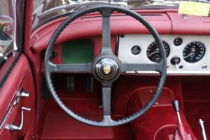 Afbeelding 26/50 van Jaguar XK 150 3.4 S OTS (1958)