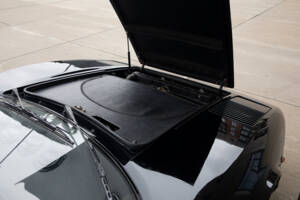 Image 36/38 of Ferrari 308 GTB (1977)