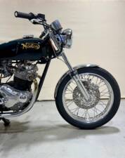Image 2/16 of Norton Commando 850 Roadster (1975)