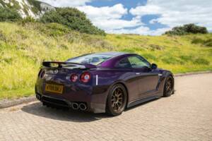 Bild 25/50 von Nissan GT-R (2009)
