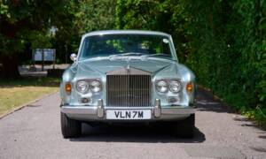 Image 2/46 of Rolls-Royce Silver Shadow I (1974)