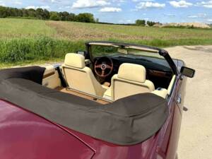 Image 23/50 de Jaguar XJS 5.3 V12 (1989)