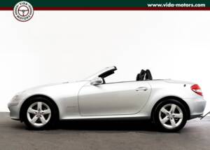 Bild 7/15 von Mercedes-Benz SLK 200 Kompressor (2007)