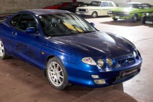Bild 22/43 von Hyundai Coupé 2.0 (2000)