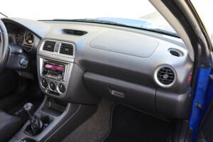 Image 32/50 of Subaru Impreza 2.0 WRX (2002)