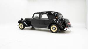 Image 4/15 de Citroën Traction Avant 11 B (1955)