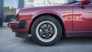 Bild 8/38 von Porsche 911 Carrera 3.2 (1986)