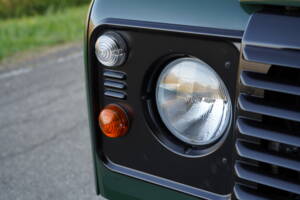 Bild 71/73 von Land Rover Defender 90 (2008)