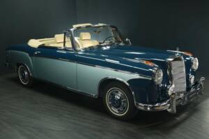 Afbeelding 8/50 van Mercedes-Benz 220 S Cabriolet (1957)