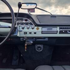 Image 38/153 of Citroën DS 19 Usine (1965)