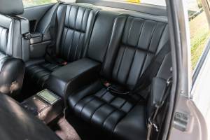 Image 26/32 of Ferrari 400 GT (1977)