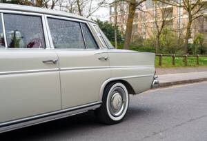 Bild 11/33 von Mercedes-Benz 300 SE (1965)