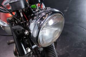 Image 16/50 de Triumph DUMMY (1969)