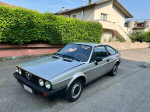 Bild 2/26 von Alfa Romeo Alfasud 1.3 Sprint (1987)