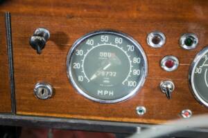 Image 16/50 de Rover 100 (1962)