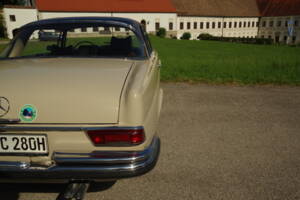 Afbeelding 15/73 van Mercedes-Benz 280 SE (1969)
