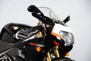 Bild 36/50 von Aprilia RSV 1000 V60 (1999)