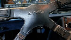 Image 6/29 of Mercedes-Benz 500 SEC (1985)