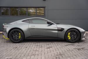 Bild 3/50 von Aston Martin V8 Vantage AMR (2020)