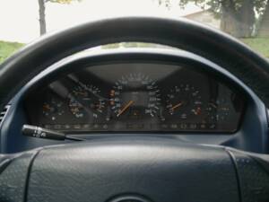 Bild 35/35 von Mercedes-Benz SL 320 (1996)