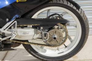 Bild 44/47 von Honda VFR 400 R (1988)