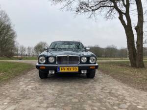 Bild 2/40 von Jaguar XJ 12 (1992)
