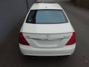 Image 10/99 of Mercedes-Benz S 65 AMG L (2006)