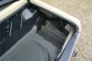 Image 38/50 of Mercedes-Benz 450 SL (1973)