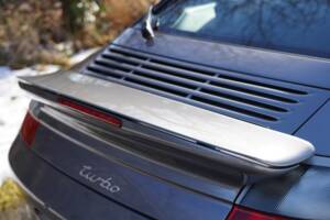 Immagine 11/18 di Porsche 911 Turbo (2001)