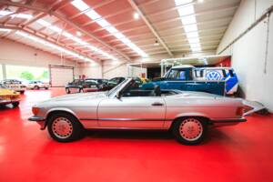 Afbeelding 7/14 van Mercedes-Benz 420 SL (1987)