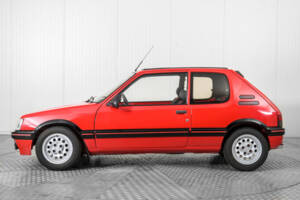Image 9/50 de Peugeot 205 GTi 1.6 (1986)