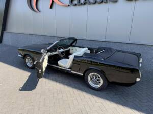 Image 15/47 de Ford Mustang 390 GTA (1966)
