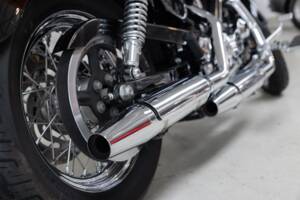 Image 24/32 of Harley-Davidson DUMMY (2006)