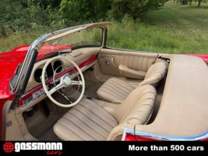Image 9/15 de Mercedes-Benz 300 SL Roadster (1975)