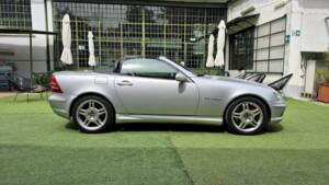 Afbeelding 9/63 van Mercedes-Benz SLK 32 AMG (2001)