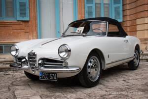 Image 2/72 of Alfa Romeo Giulietta Spider (1957)