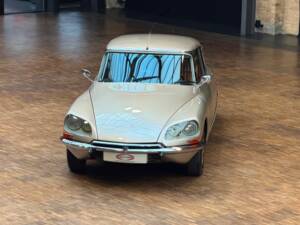 Bild 2/32 von Citroën DS 21 Pallas (1971)