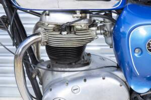 Imagen 26/37 de BSA A 65 Thunderbolt (1967)