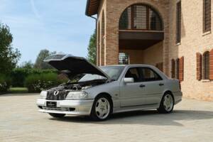 Image 49/50 of Mercedes-Benz C 36 AMG (1995)