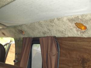 Immagine 103/143 di Dodge B 200 Sportsman (1978)
